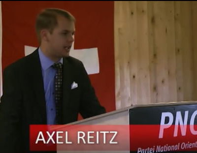 Axel Reitz spricht am Parteitag der PNOS 2011 im Chalet Pilatus LU
