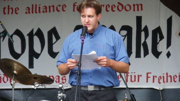 Pascal Trost trat 2009 am rechtsextremen "Fest der Völker" in Thüringen als Redner auf.