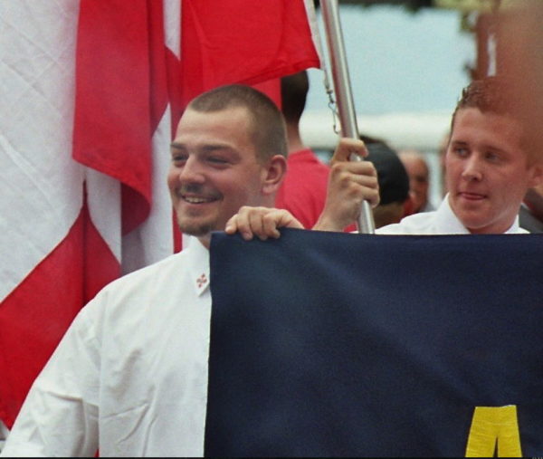 Tobias Hirschi (l.) mit Dominic Bannholzer am Rütli-Aufmarsch 2005.